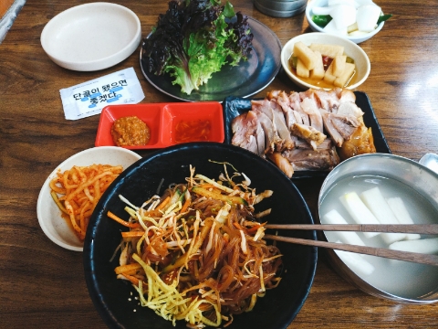 장충동족발 이미지
