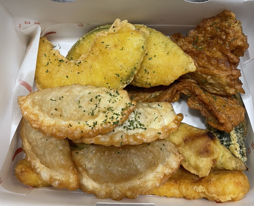 삼첩분식 석관점 이미지