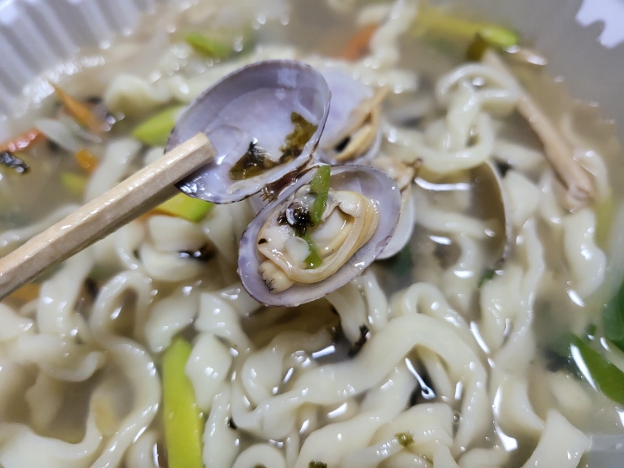 금손팥칼국수 이미지