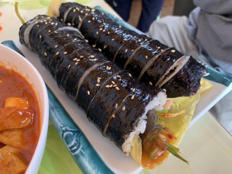 웰푸드김밥 이미지