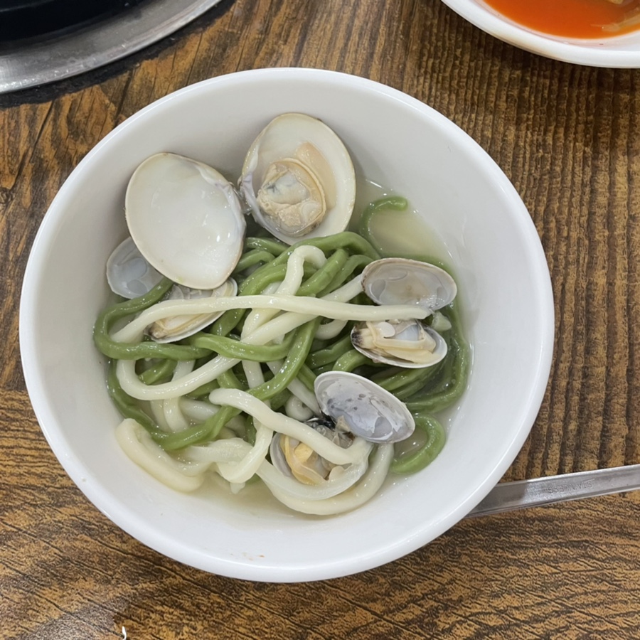 윤지네칼국수 이미지