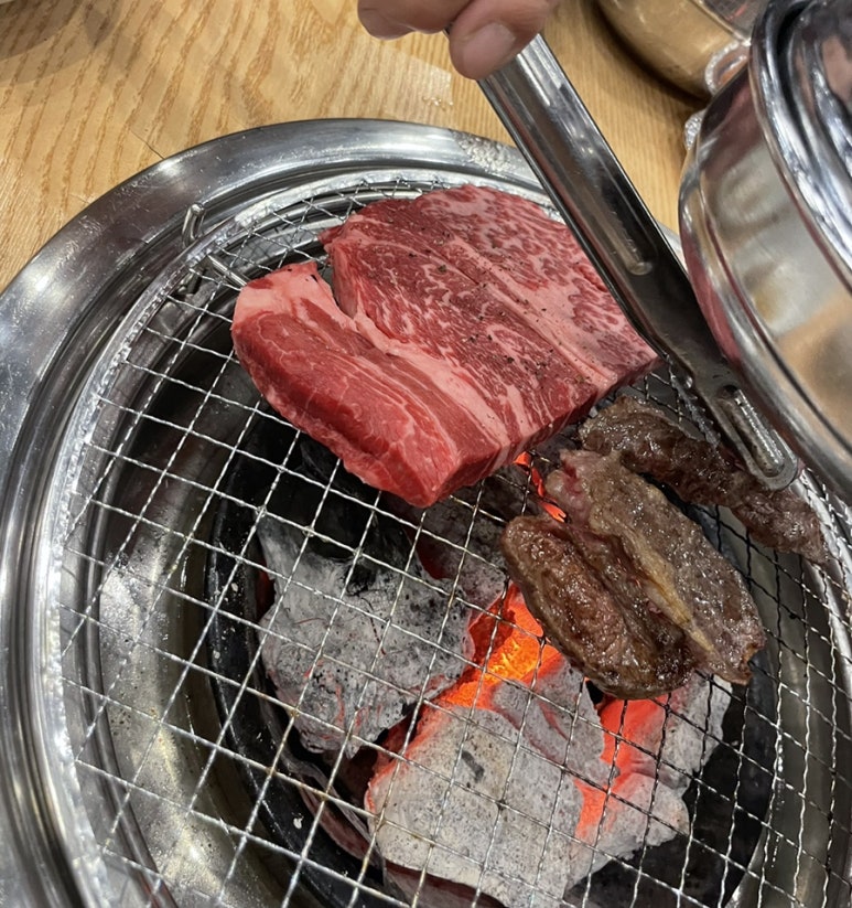 반값소 정육점 이미지