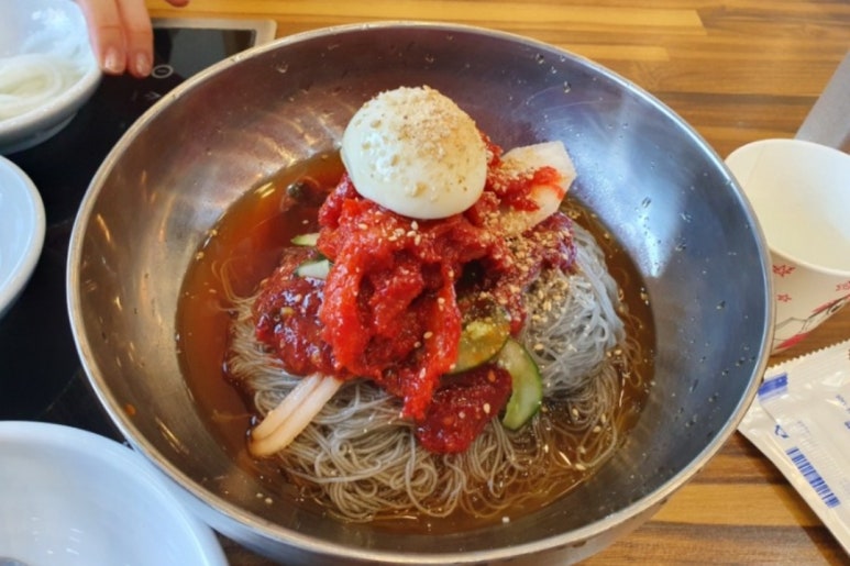 맛집냉면만두전골 이미지
