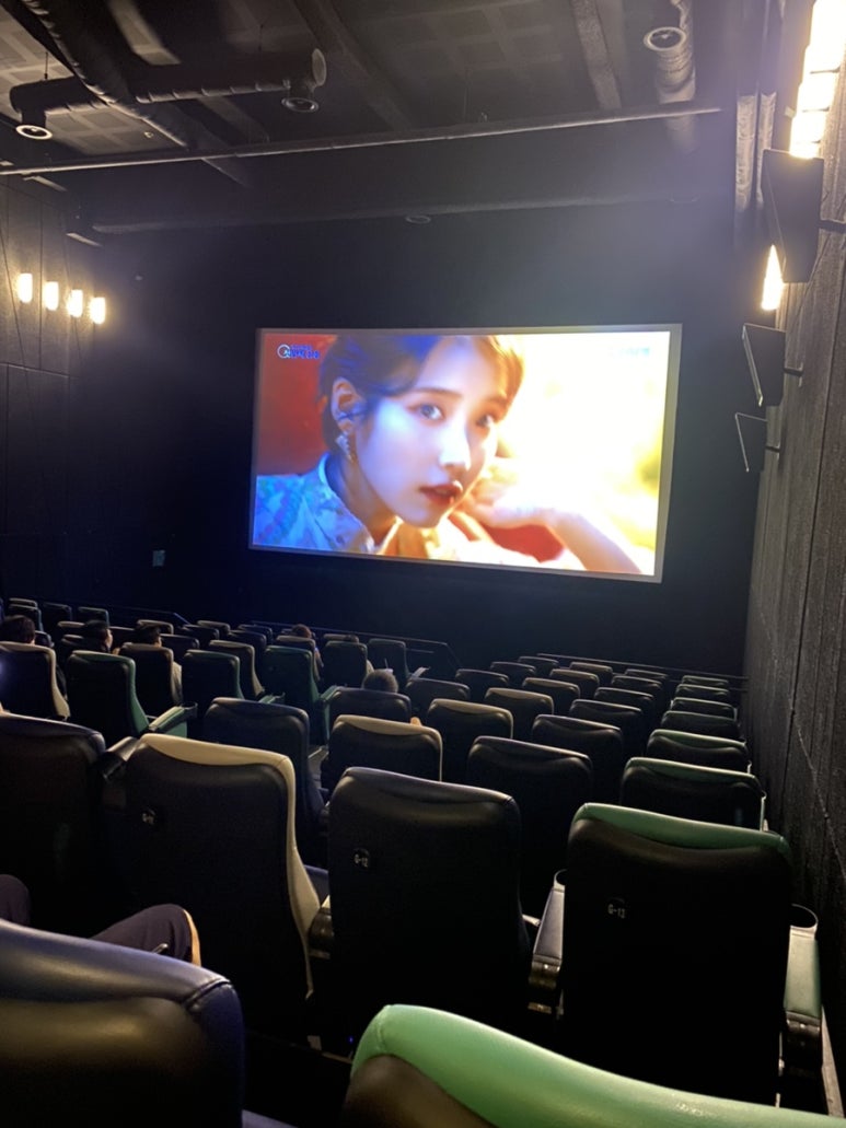 CGV신촌아트레온 4관 이미지