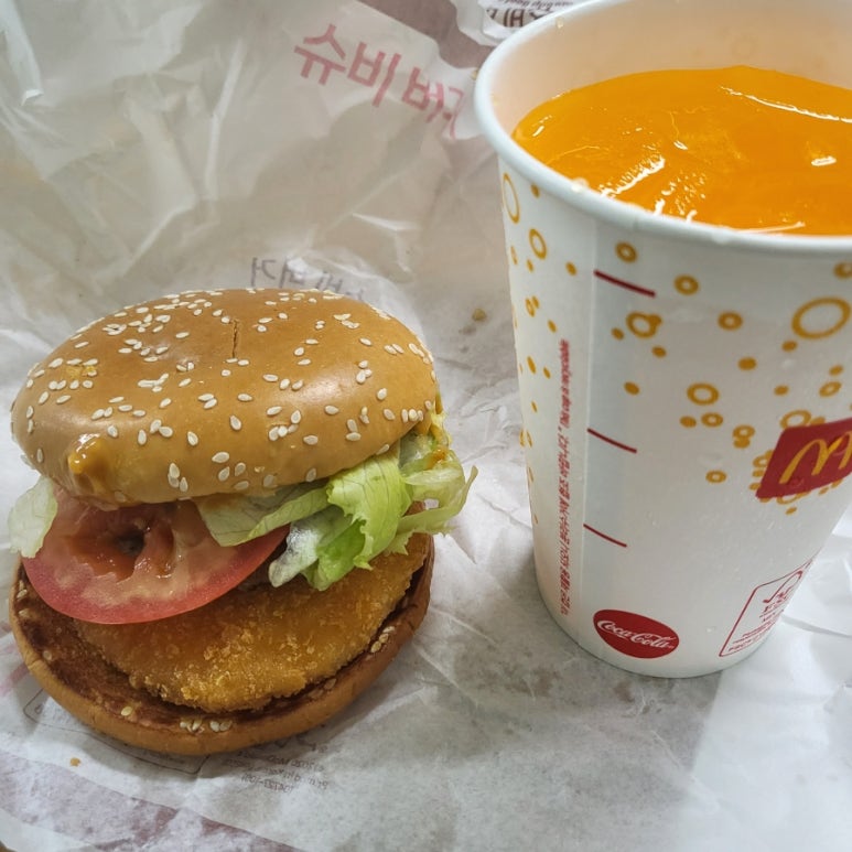 맥도날드평내DT점 이미지