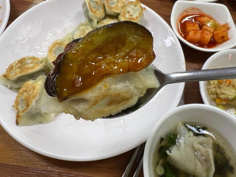월래순교자관 이미지