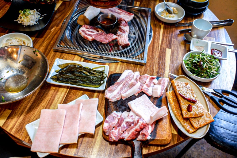 이백생고기 이미지