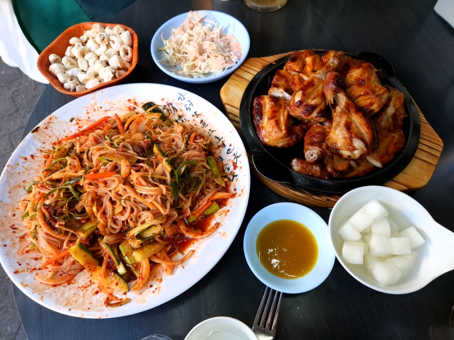유진바베큐치킨 이미지