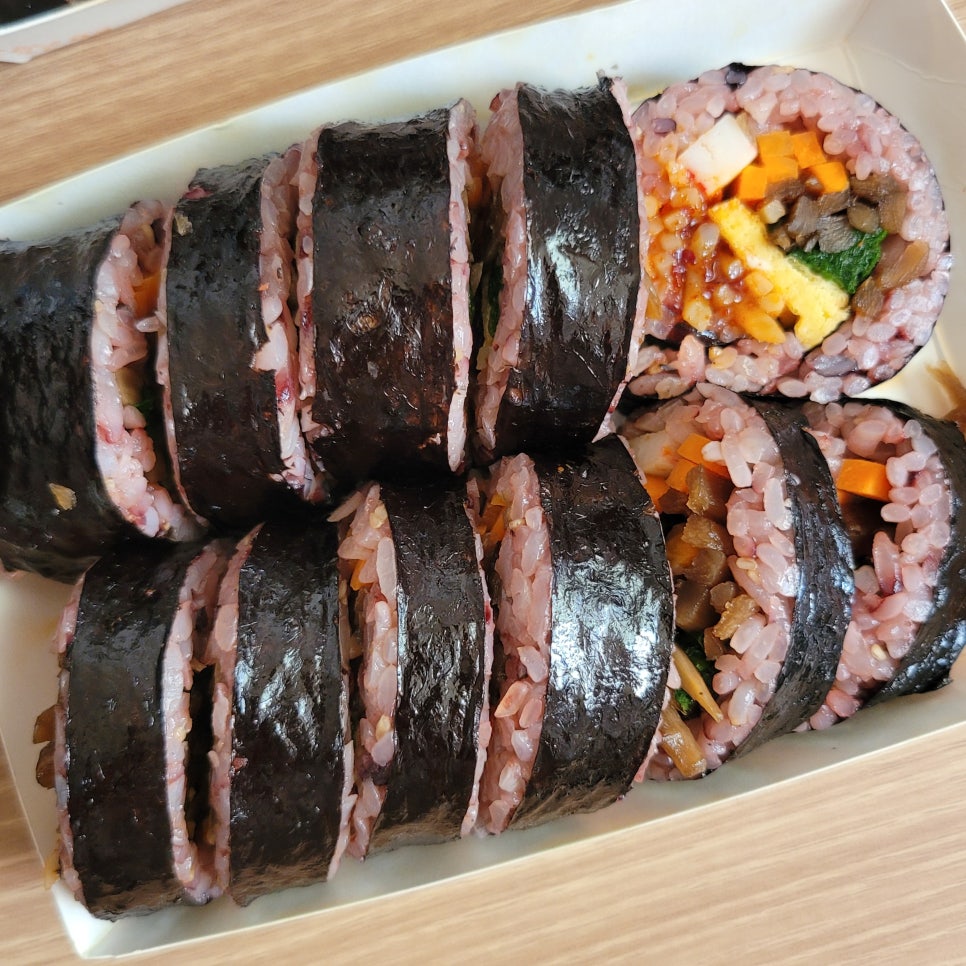 딜리버리푸딩김밥 이미지