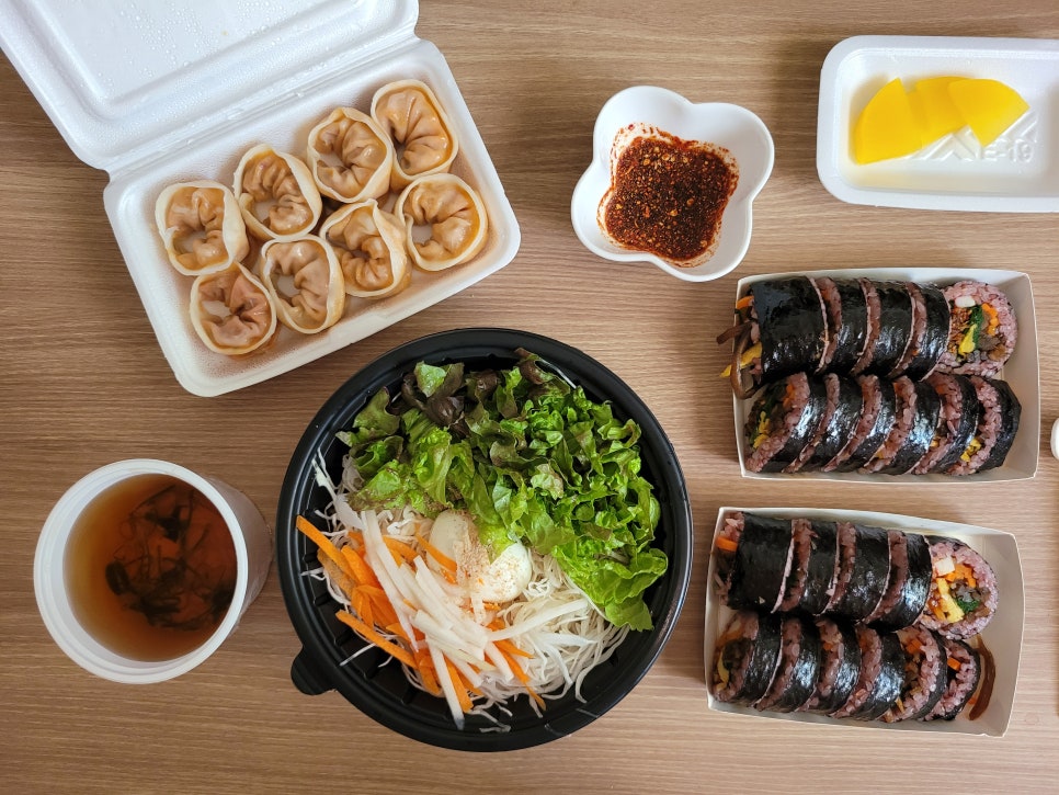 딜리버리푸딩김밥 이미지