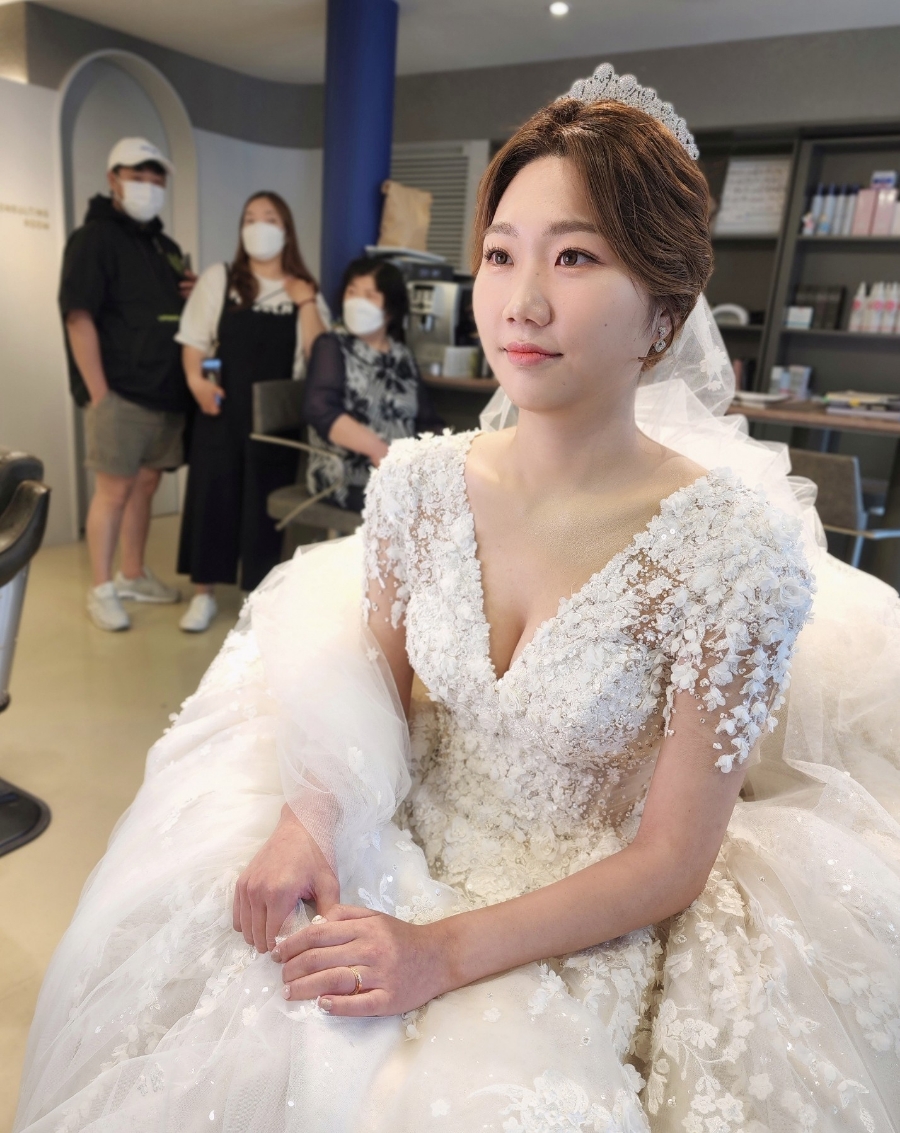 웨딩헤너스드레스 이미지