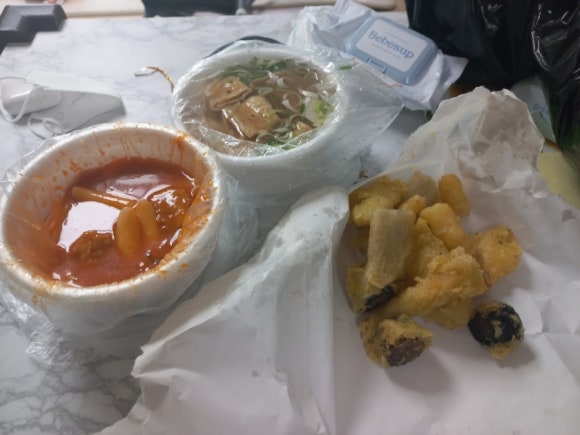 뚱이떡볶이 이미지