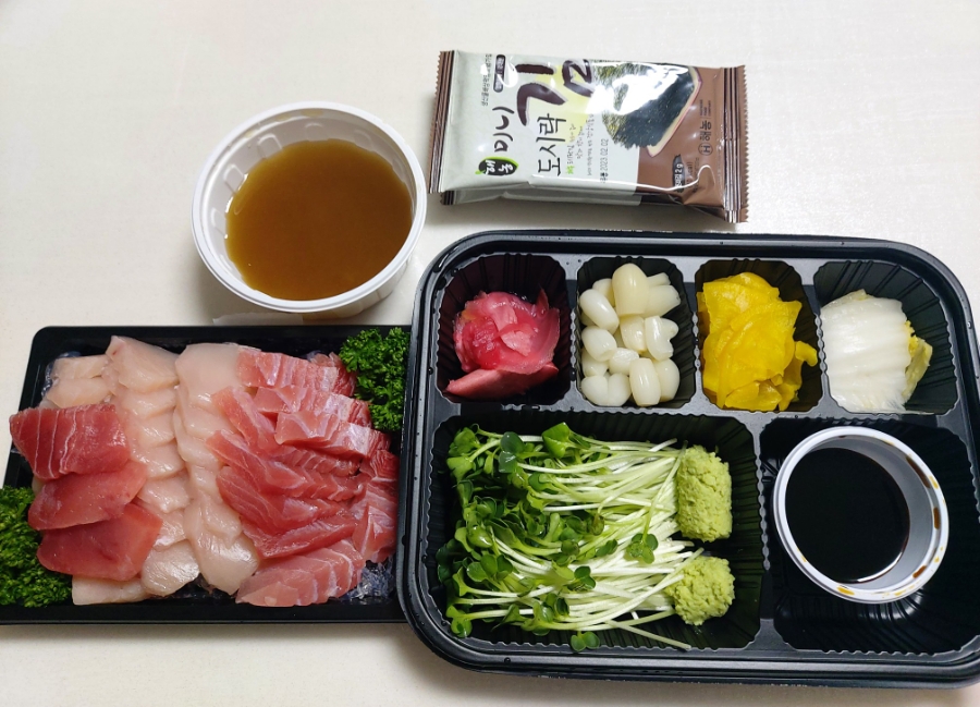 율참치 이미지