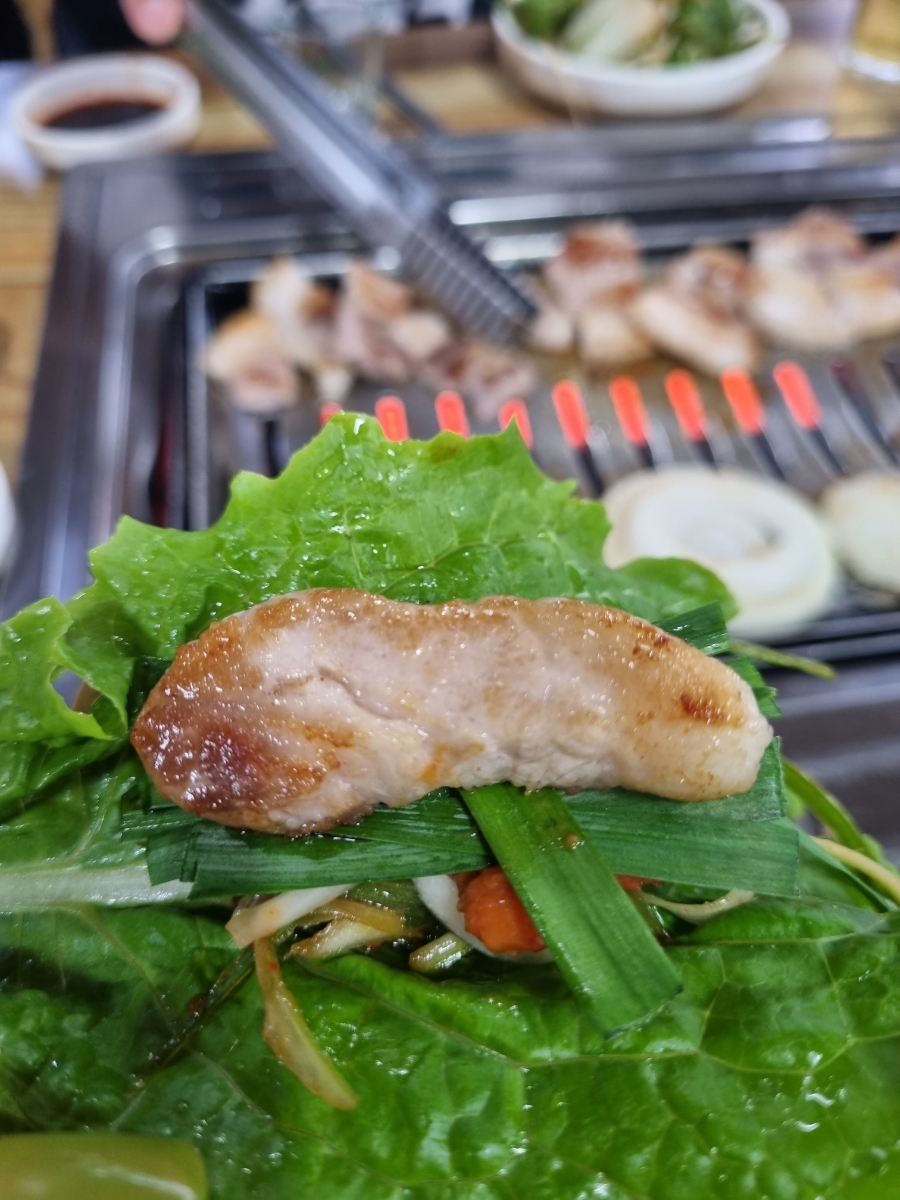 누렁이식당 이미지