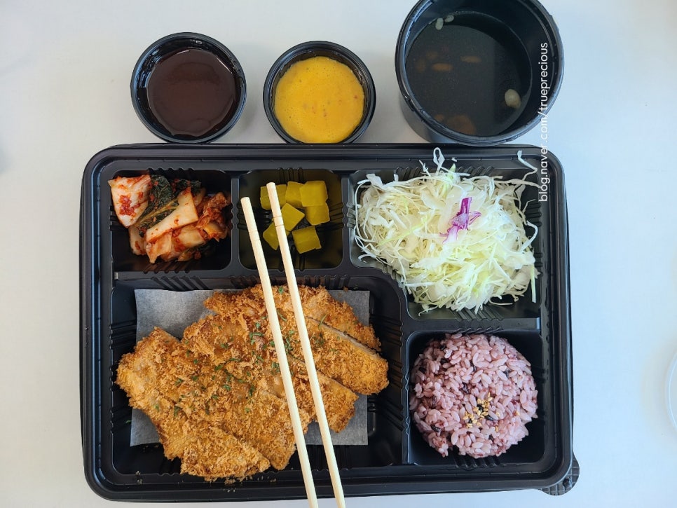 우아한돈가츠 이미지