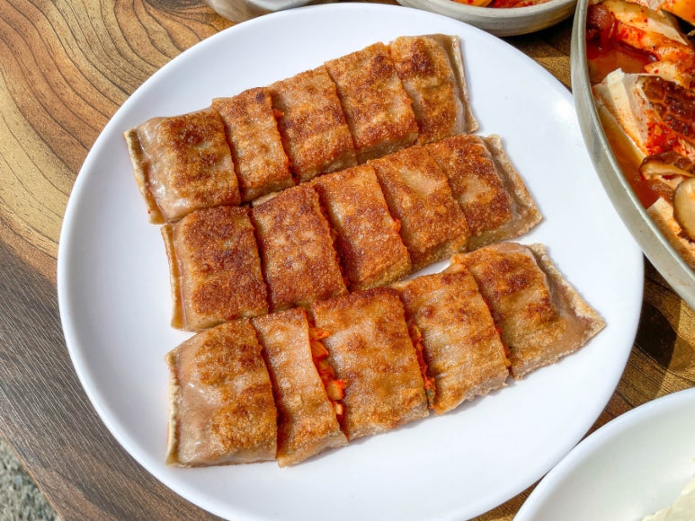 덕이식당 이미지