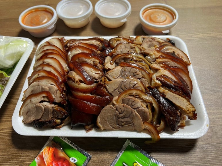 칠자족발 이미지
