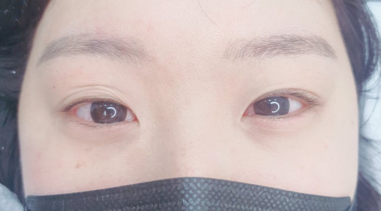 오블리속눈썹 이미지