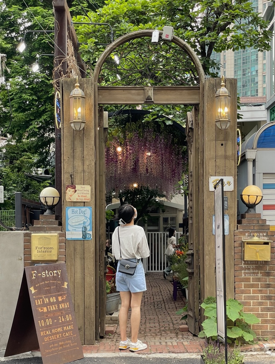 카페더스토리 이미지