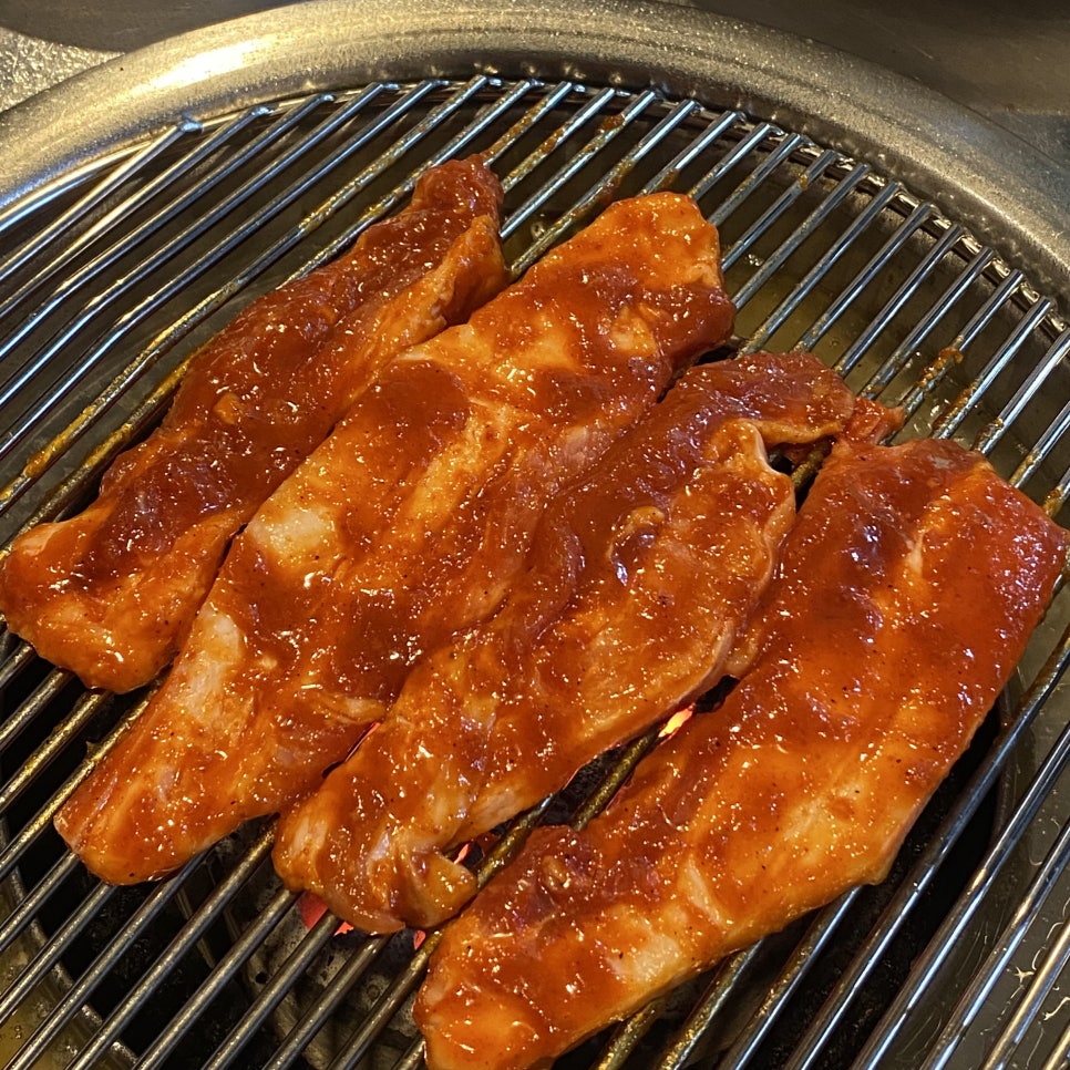 홍천연탄고추장삼겹살 이미지