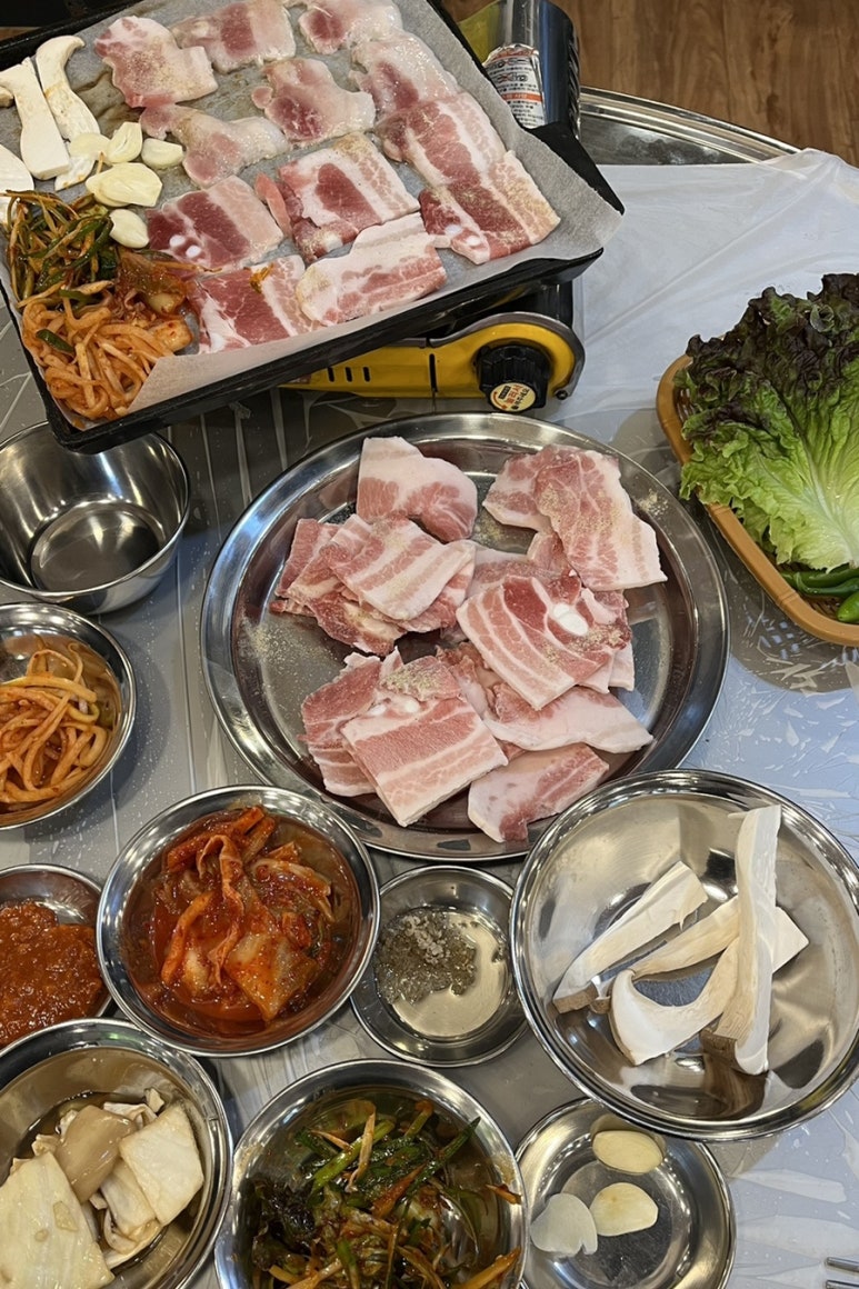 한잔할까밥먹을까 이미지