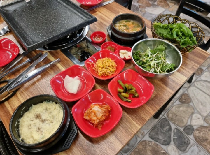 명품한우네정육점식당 이미지