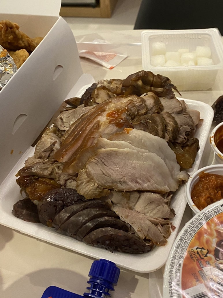 힐스족발 이미지