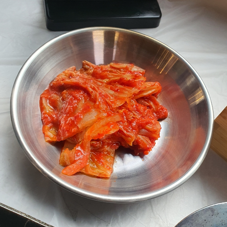 청년 김해 뒷고기 이미지