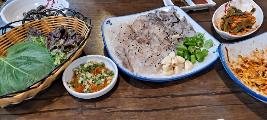 산오징어회와친구들 이미지