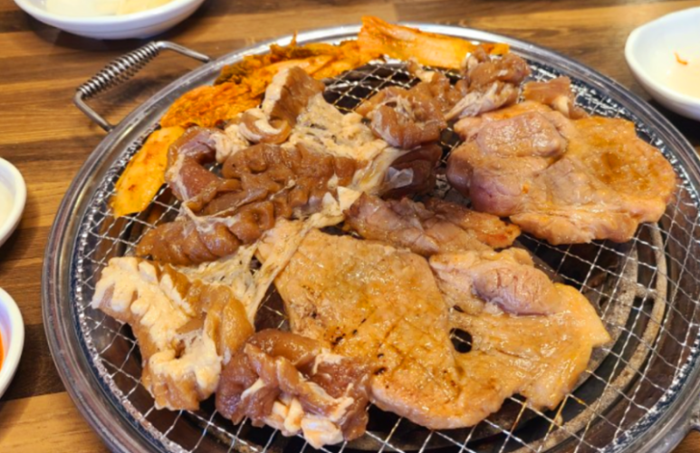 좌동돼지갈비 이미지