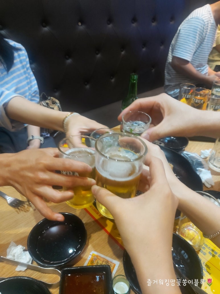 굿쎈치킨 이미지