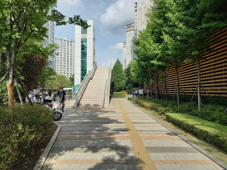 뚜레주르 카페판교역점 이미지