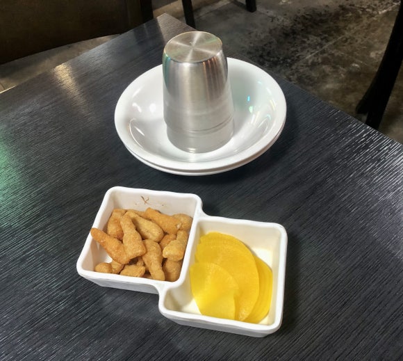 흥선 식당 이미지