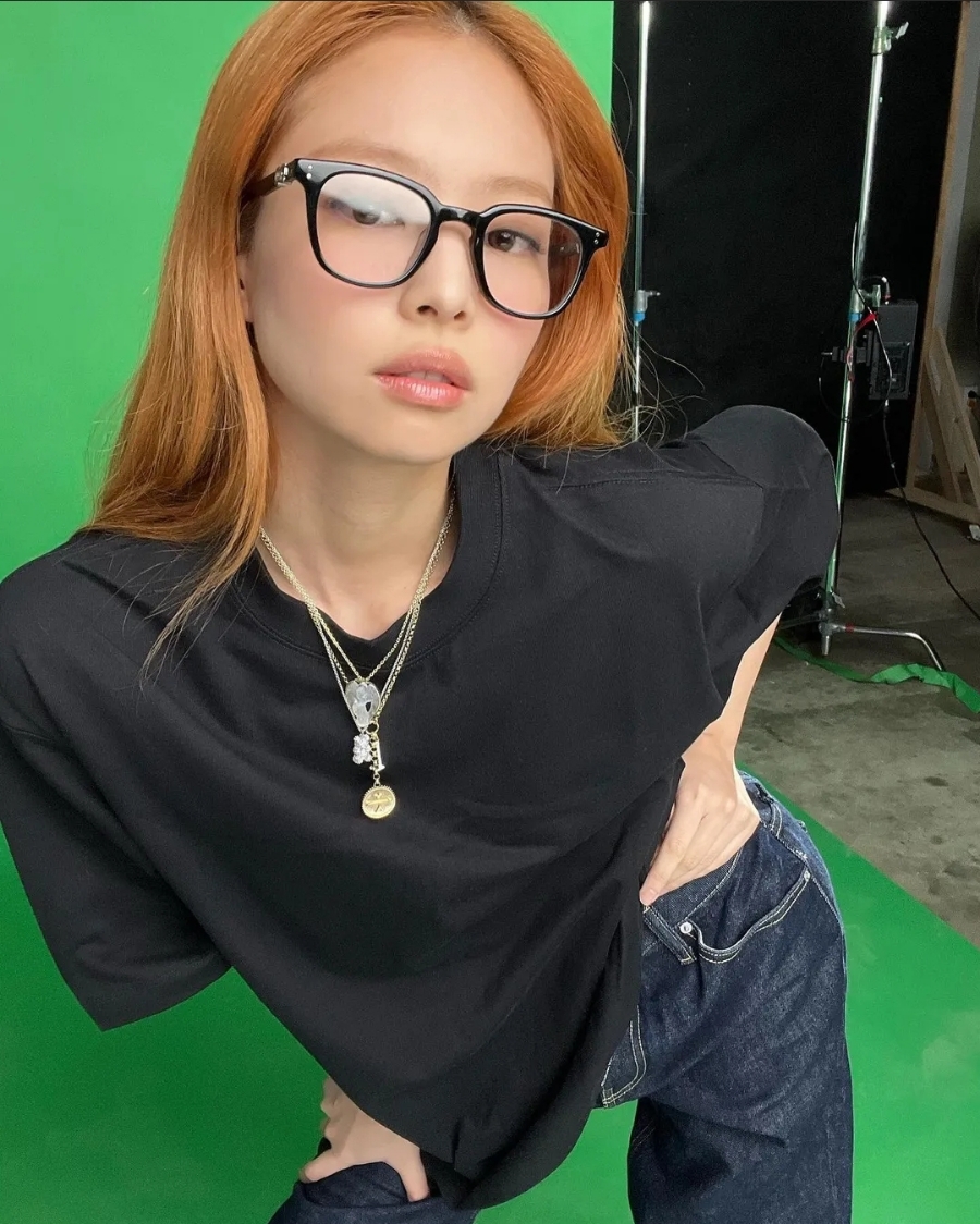 제니아웃 이미지