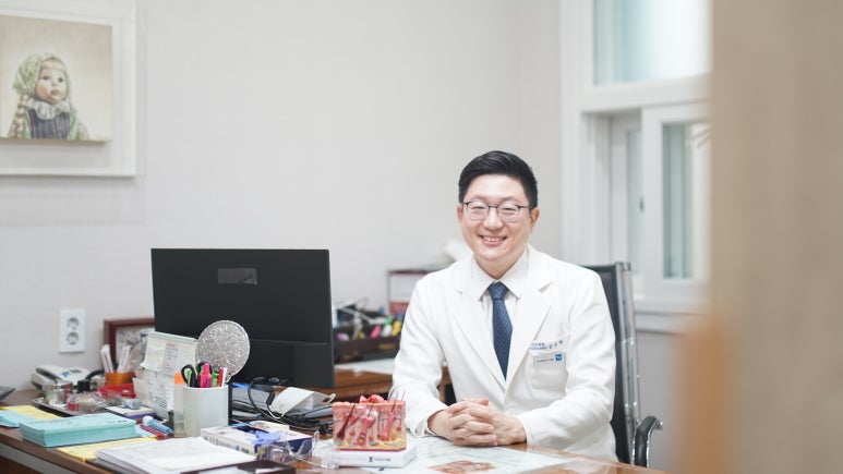 김피부과의원 이미지