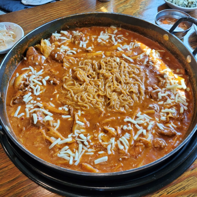 유가네닭갈비김포 이미지