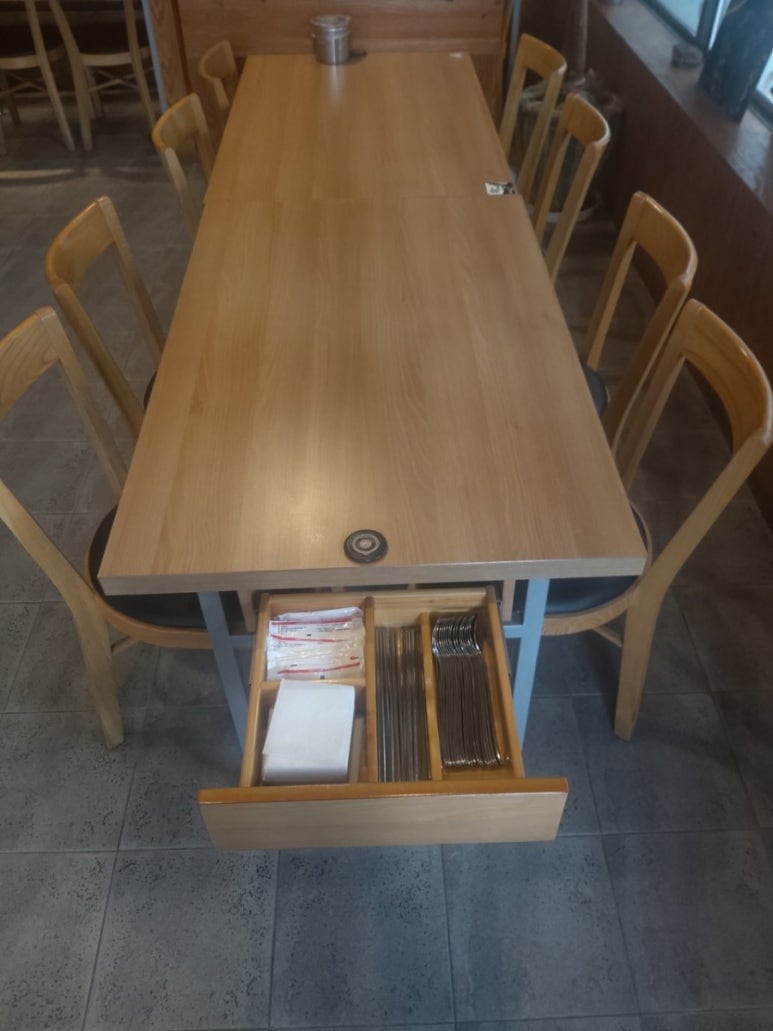 1톤식당 이미지