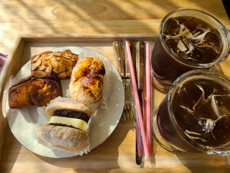 카페율희당 이미지