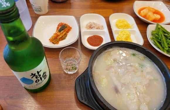 일품돼지국밥 복현점 이미지