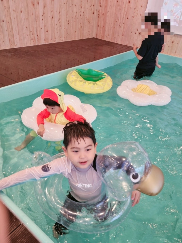 스위밍베베 이미지