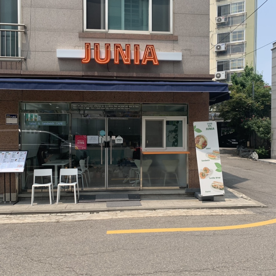 주니아 서교점 이미지