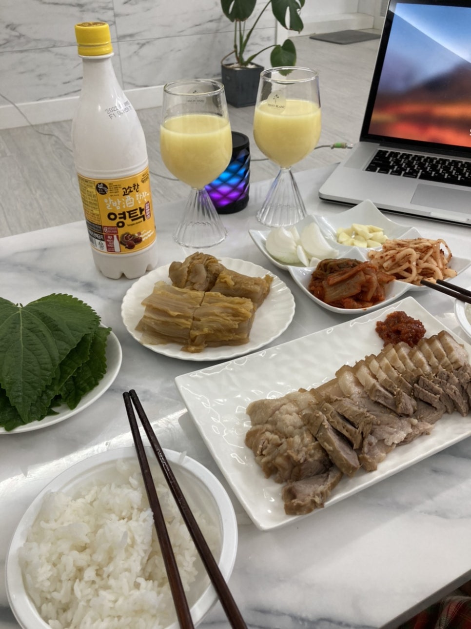 흑돈지기 이미지