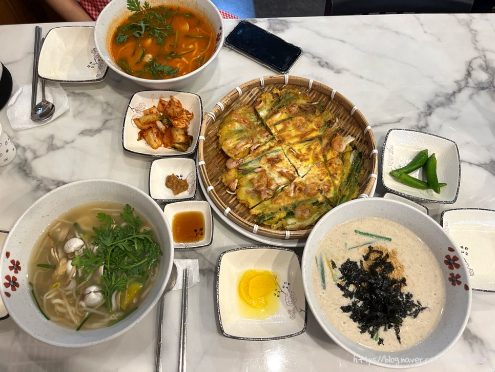 유진들깨칼국수 이미지
