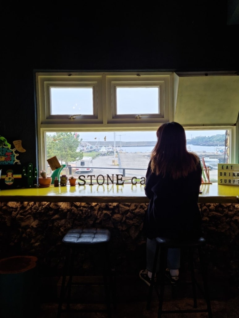돌카페&유부 이미지