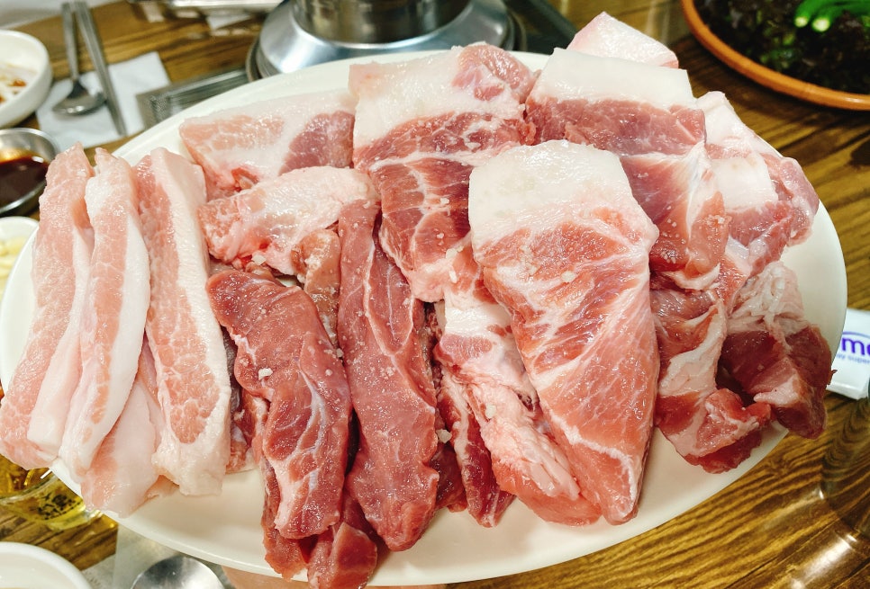 황제참숯뒷고기 이미지