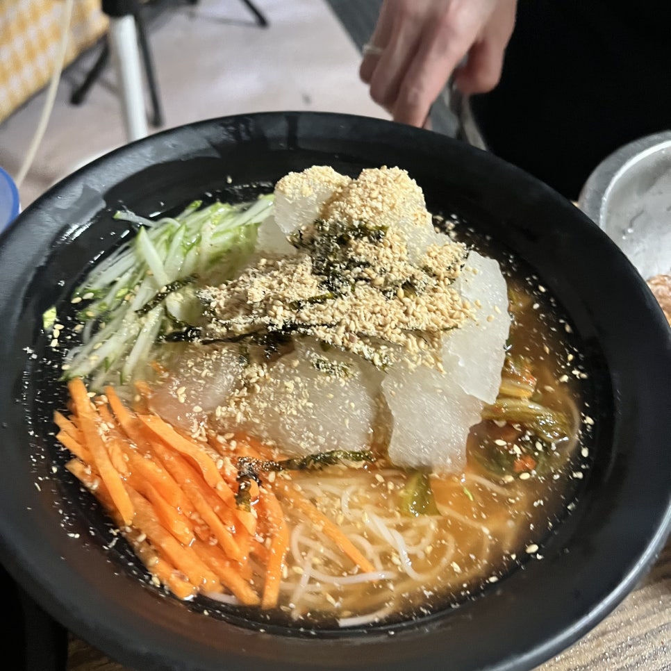 건방진오돌뼈 이미지