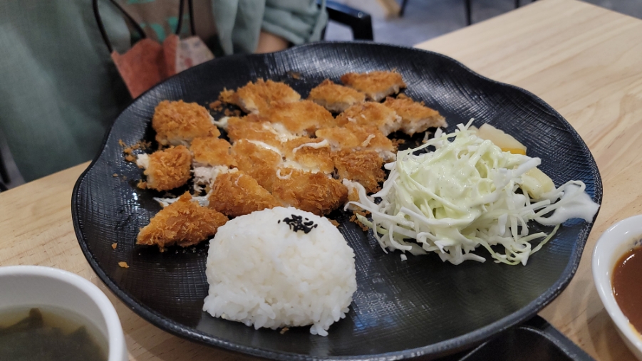 뜰팡레스토랑수제돈까스 이미지