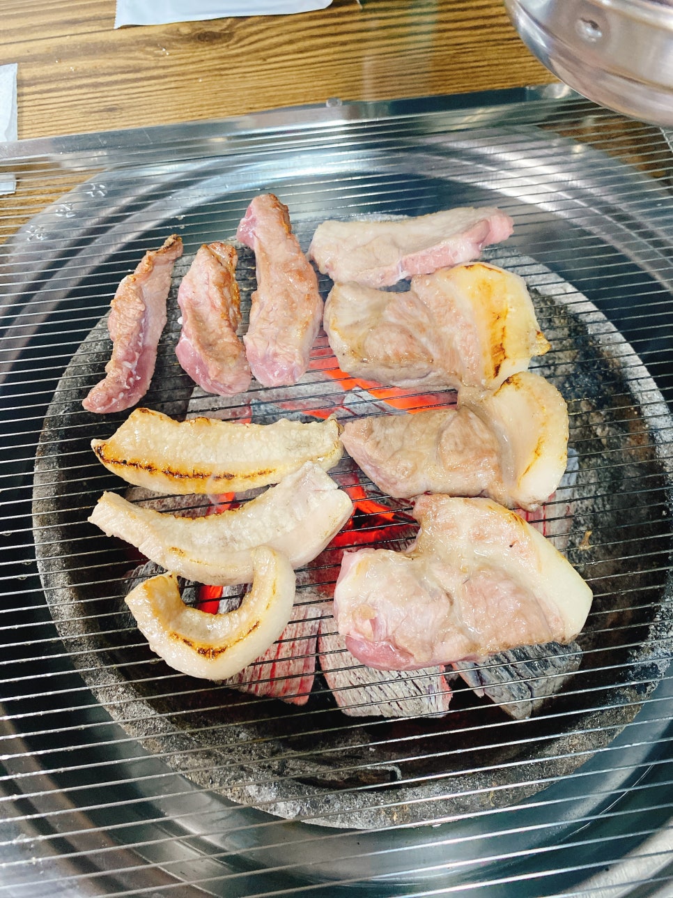 황제참숯뒷고기 이미지