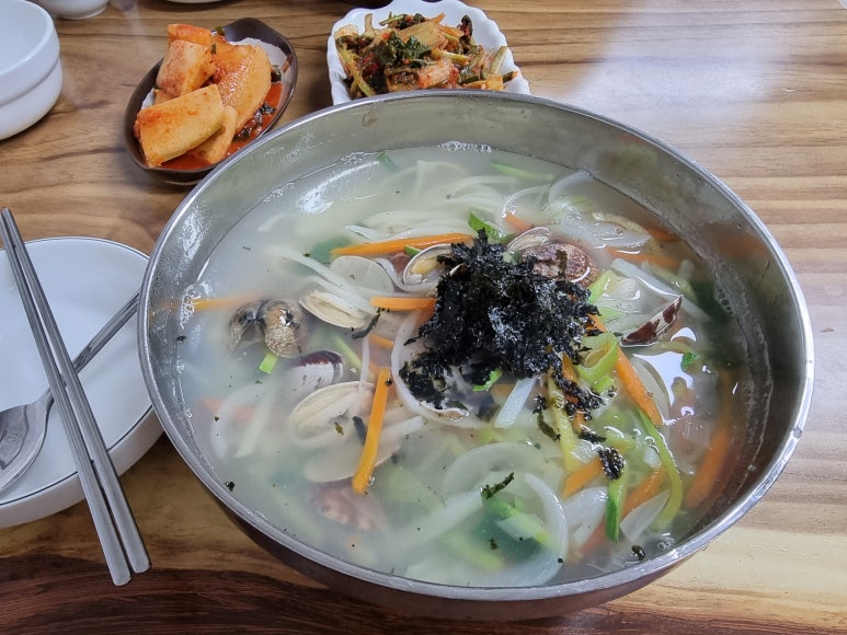 성연손칼국수 이미지