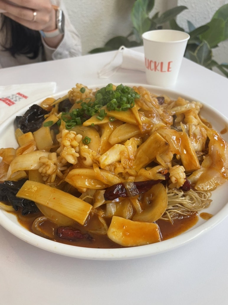 와우아시안푸드 이미지